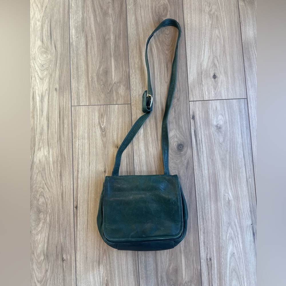 Tignanello Vintage Dark Green Cross Body Bag With Pockets Gold Hardware